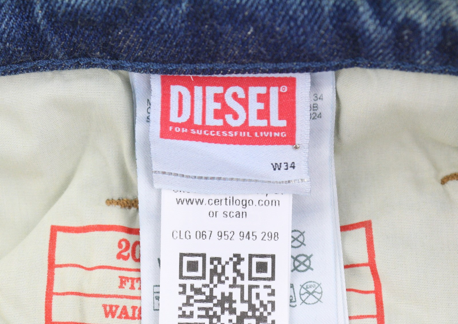 DIESEL 2001 D-Macro 0CLBB Men Jeans W34/L34 Blue Relaxed Fit Wide Leg Low RRP195