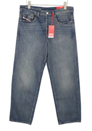 DIESEL 2001 D-Macro 0CLBB Men Jeans W32/L34 Blue Relaxed Fit Wide Leg Low RRP195
