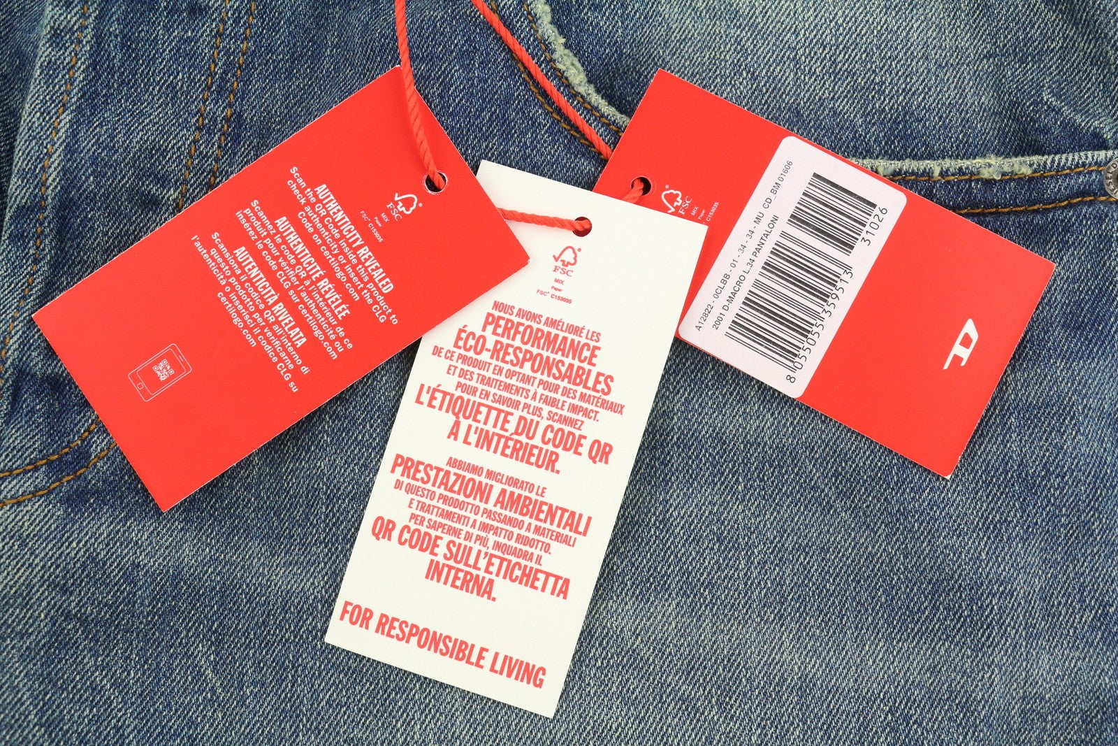 DIESEL 2001 D-Macro 0CLBB Men Jeans W34/L34 Blue Relaxed Fit Wide Leg Low RRP195