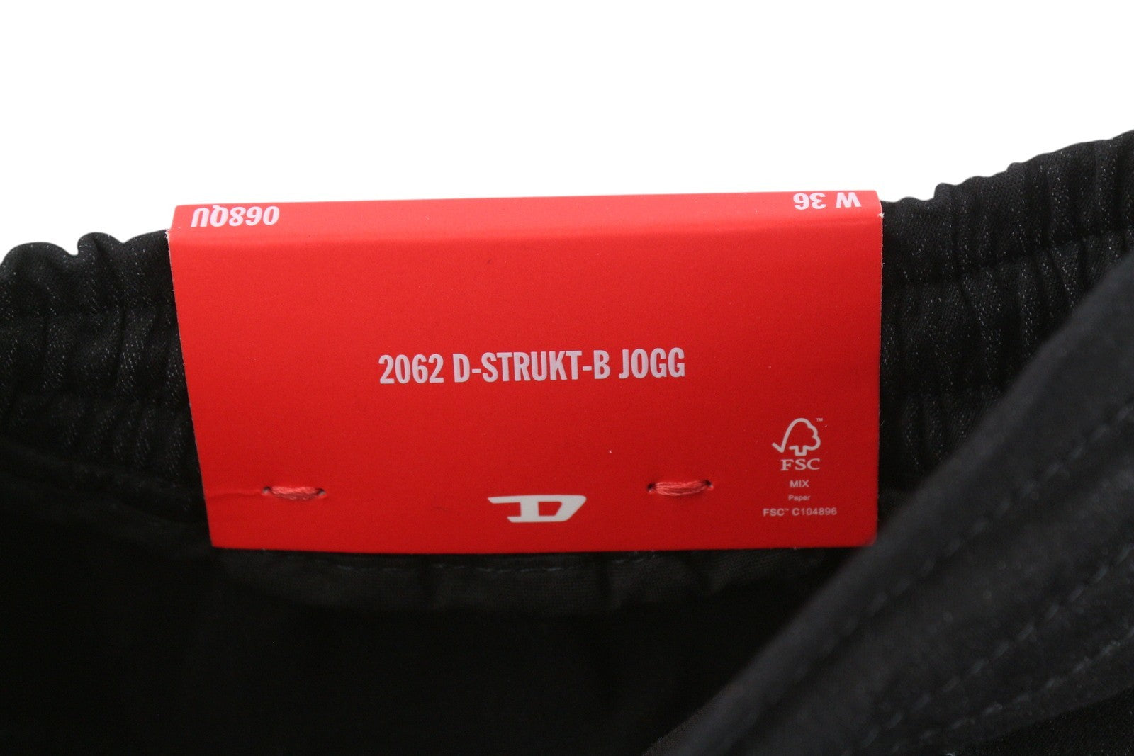 DIESEL 2062 D-Strukt-B Jogg 068QU Men Jeans W36 Black Distress RRP295