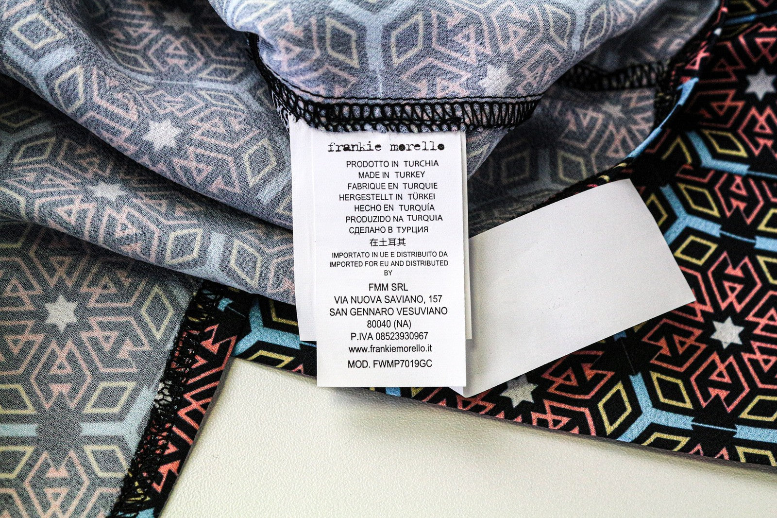 FRANKIE MORELLO Women's Top XS Black Cold Shoulder Relaxed Fit Geometric Print