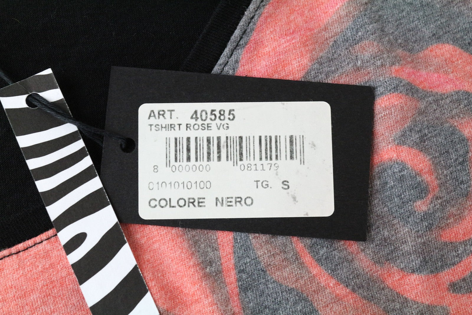 VKING Men's T-Shirt S Red Cotton Blend Roses Print Short Sleeve Casual Tee