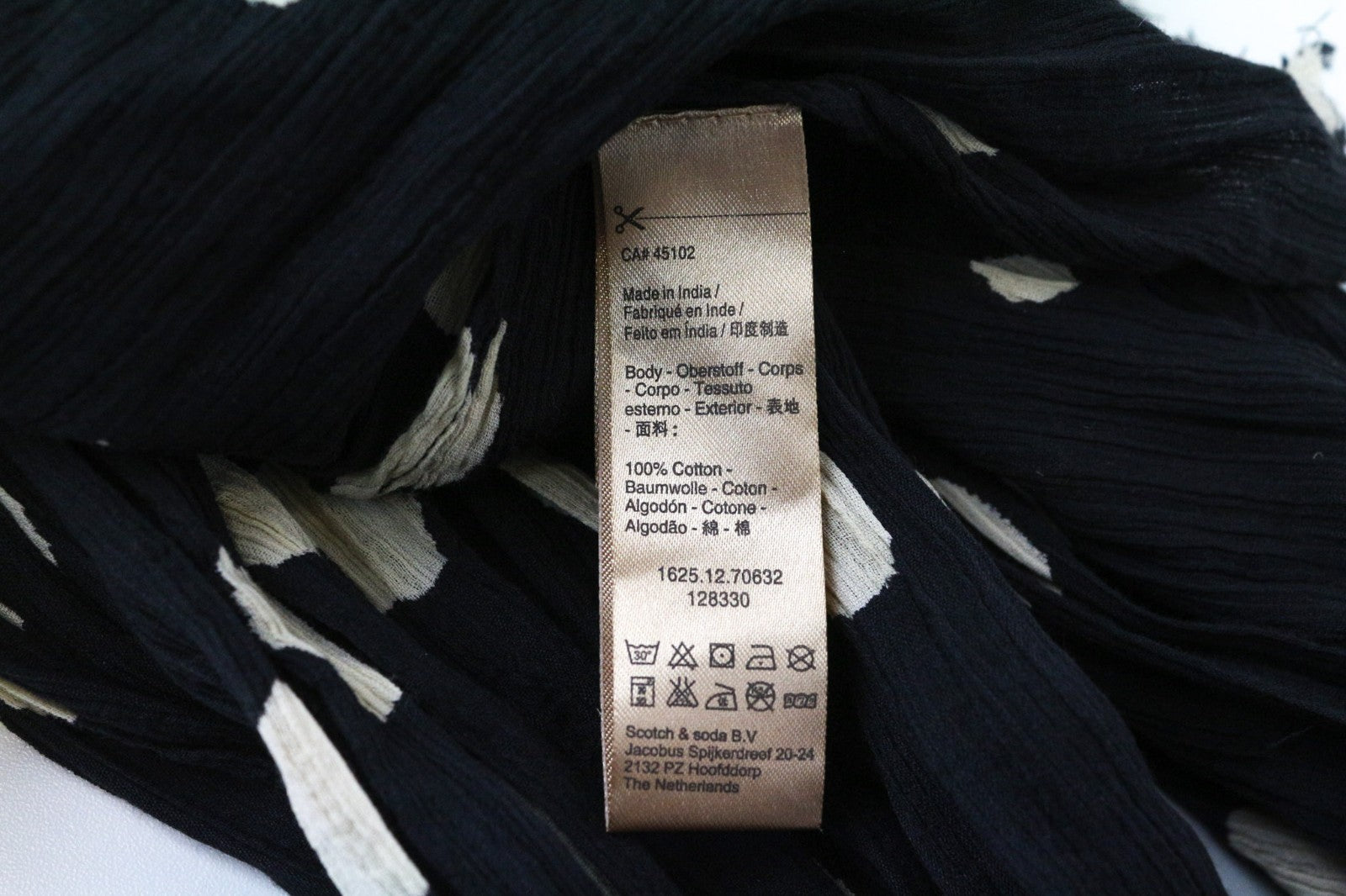 MAISON SCOTCH Ams Blauw Women's Scarf OS Black Cotton Dot Print Casual Wrap