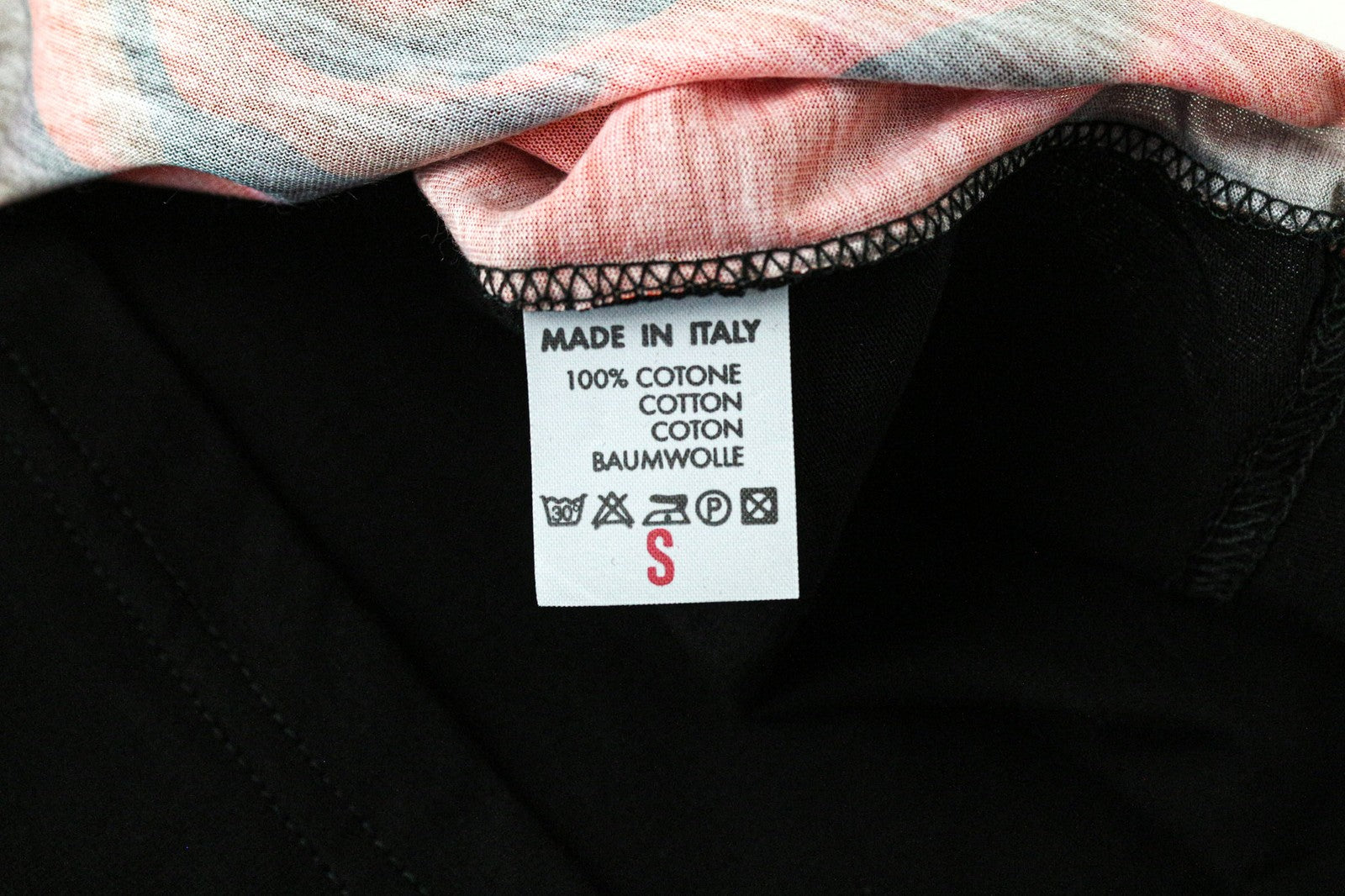 VKING Men's T-Shirt S Red Black Pure Cotton Roses Graphic Tee Short Sleeve