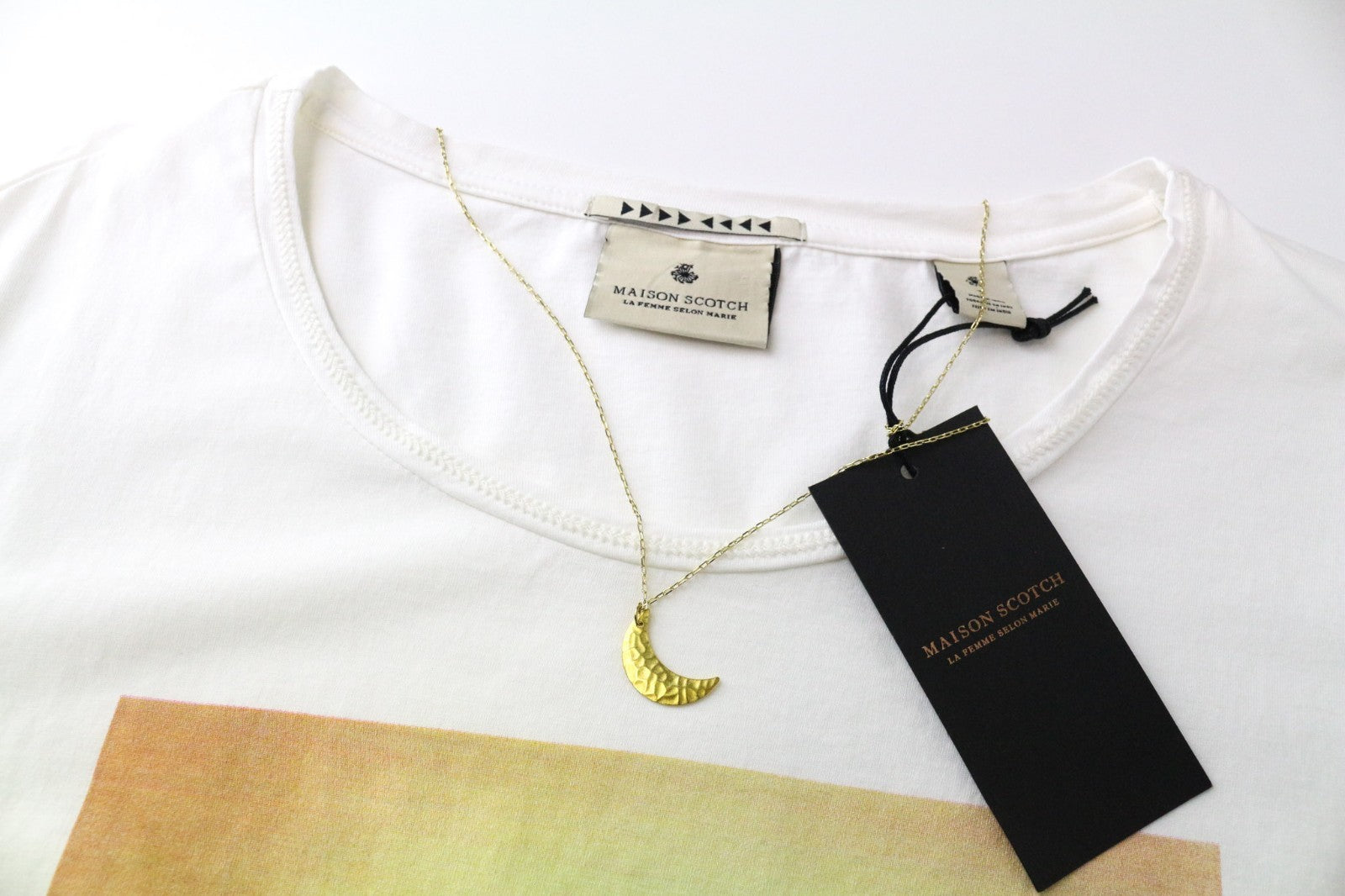 MAISON SCOTCH Women's T-Shirt S Off-White Pullover Short Sleeve Cotton Logo