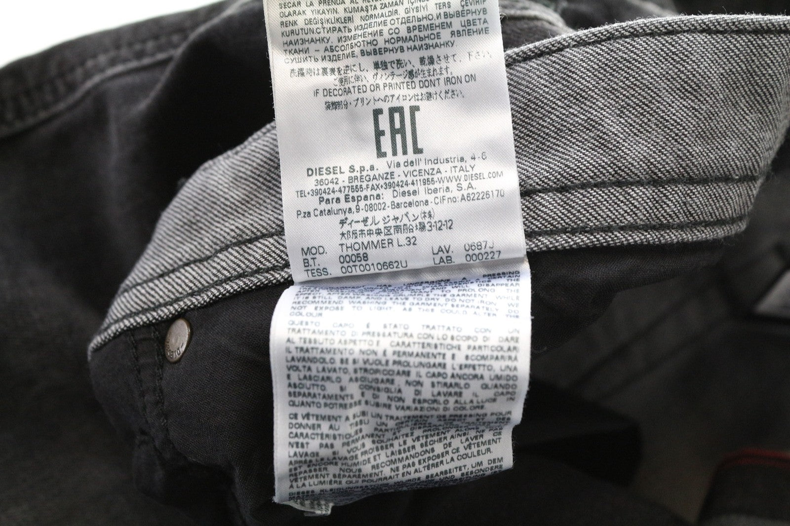 DIESEL Thommer 0687J Men's Slim Skinny Jeans W34/L32 Grey Washed Stretch Denim