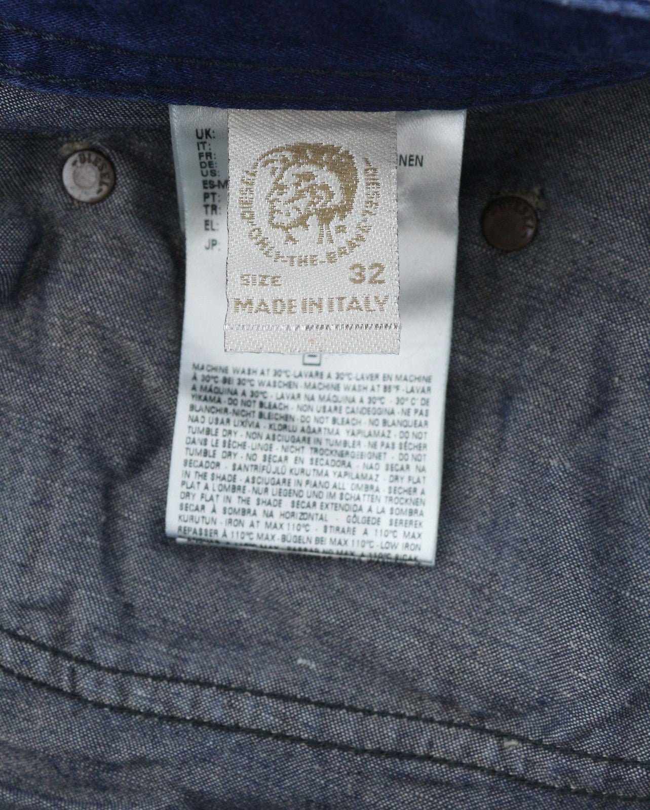 DIESEL Buster 0665T Men's Jeans W32/L32 Blue Worn Regular Slim Tapered