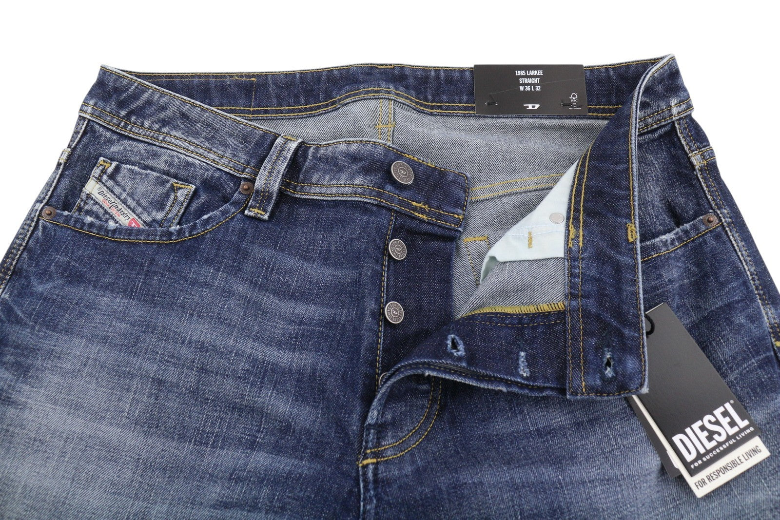 DIESEL 1985 Larkee R917X Men Jeans W36/L32 Blue Whiskers Faded Straight RRP195