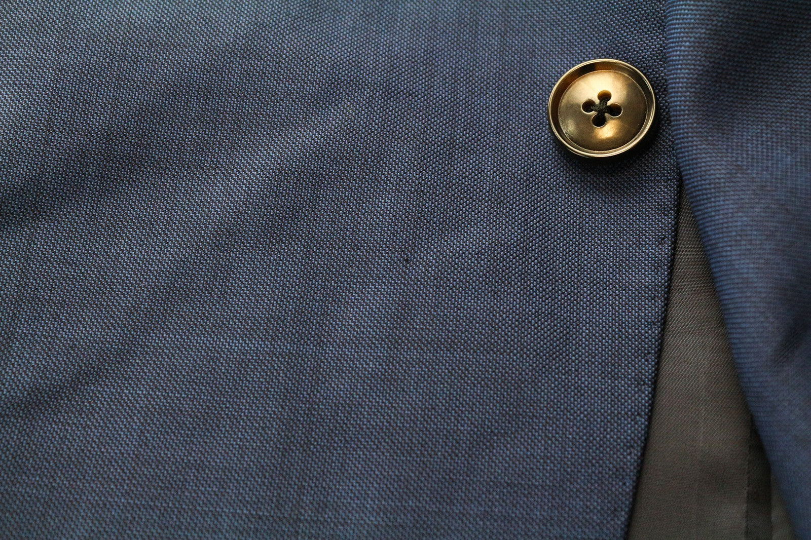 SUITSUPPLY Lazio Men Suit UK48S Mid Blue 2-Piece Slim Cut Sharkskin Pure Wool