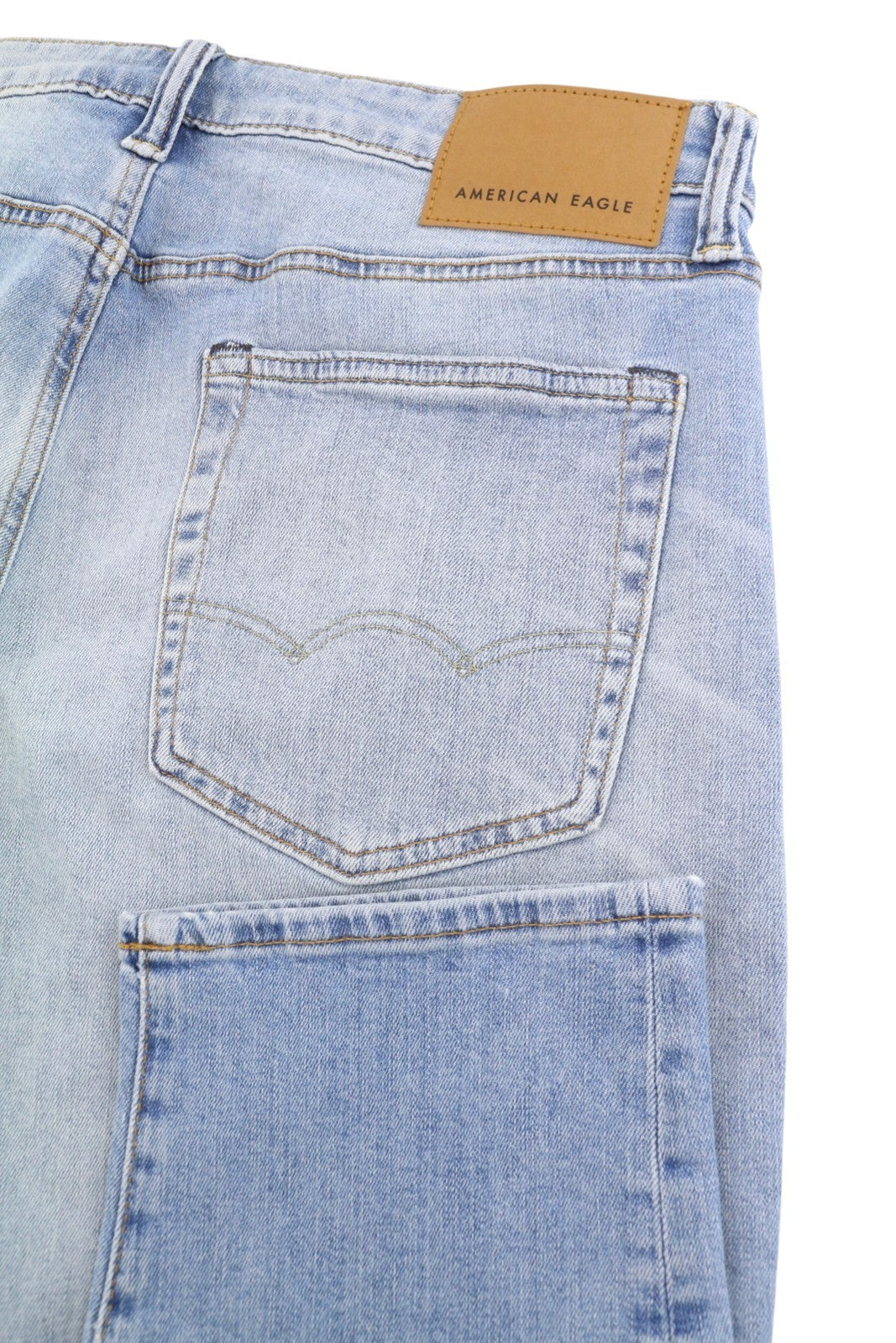 AMERICAN EAGLE OUTFITTERS Airflex+ Athletic Men Jeans W31/L30 Blue Light Wash