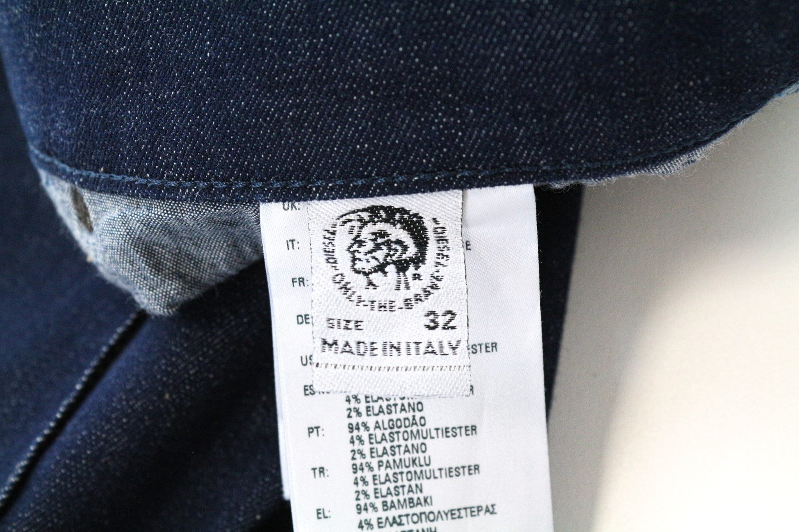DIESEL Jifer-P 0688B Men Jeans W32/L32 Blue Regular Slim Taper Stretch Buttoned