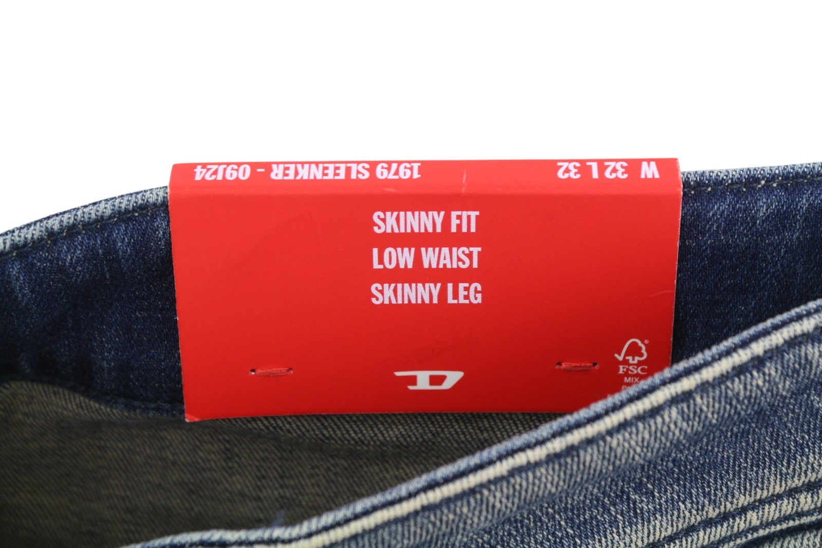DIESEL 1979 Sleenker 09J24 Men Jeans W32/L32 Blue Faded Skinny Low Waist RRP250