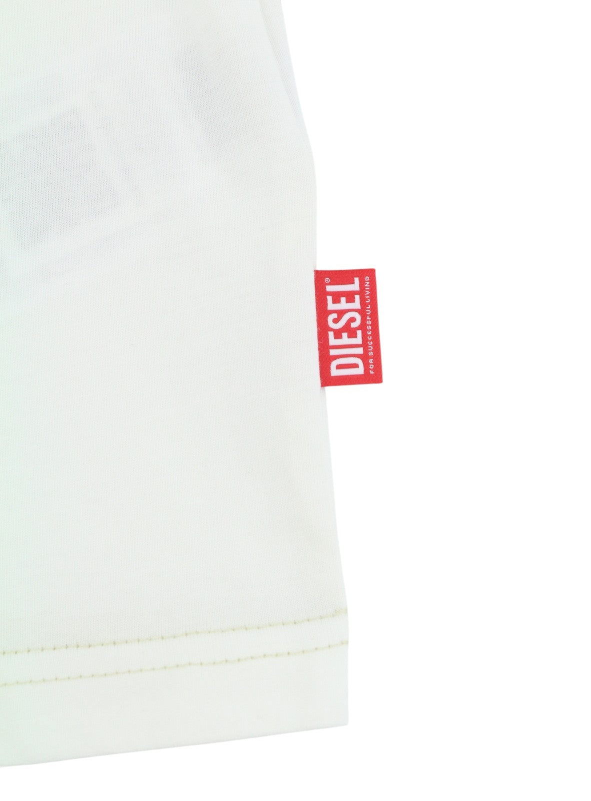 DIESEL T-Boxt-Circle Men T-Shirt M White Oversized Crew Neck Short Sleeved