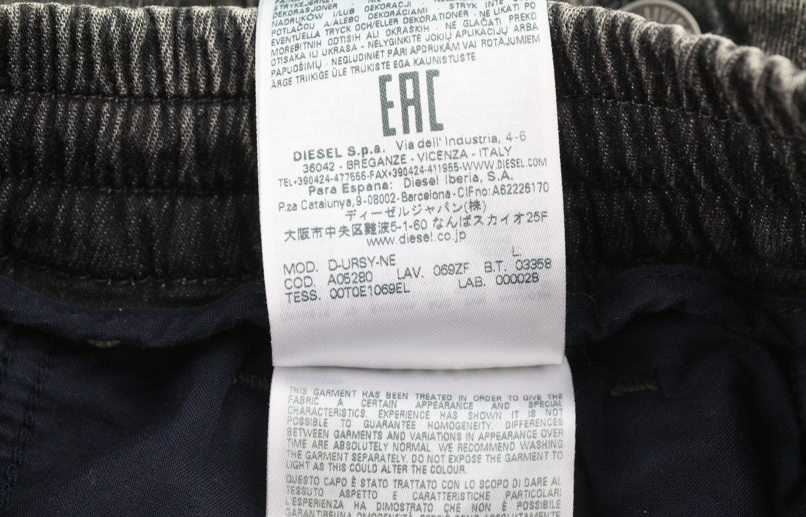 DIESEL D-Ursy-Ne 069ZF Women's Jeans W25 Dark Grey Faded Cargo Denim