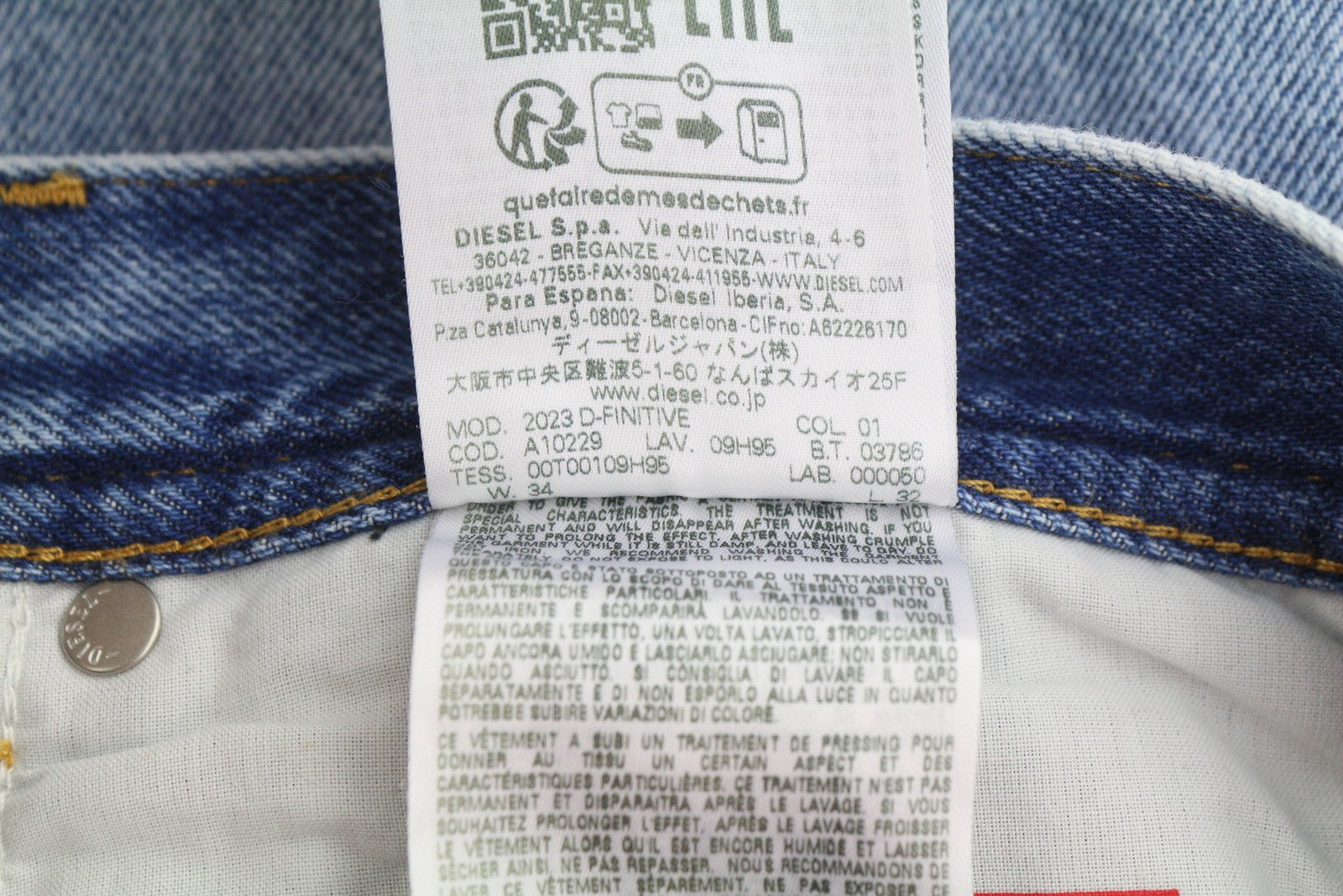 DIESEL 2003 D-Finitive 09H95 Men Jeans W34/L32 Blue Regular Tapered Fit RRP195