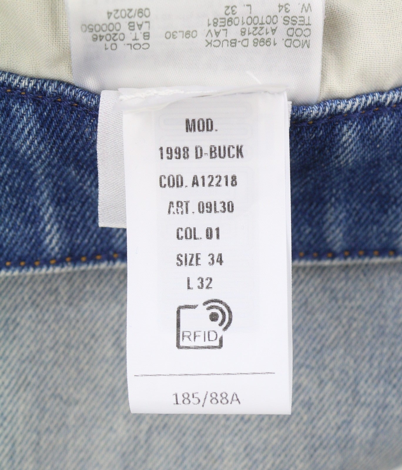 DIESEL 1998 D-Buck 09L30 Men Jeans W34/L32 Blue Slim Fit Bootcut Leg RRP225