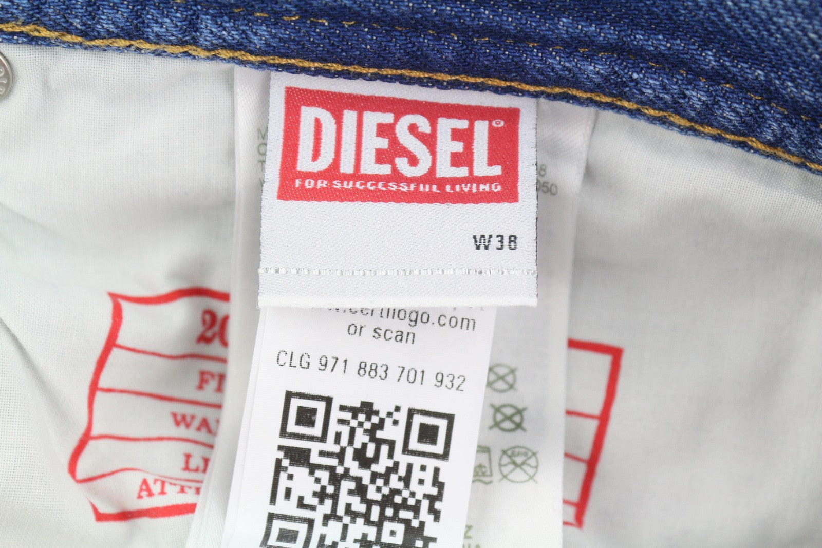 DIESEL 2003 D-Finitive 09H95 Men Jeans W38/L32 Blue Regular Tapered Fit RRP195
