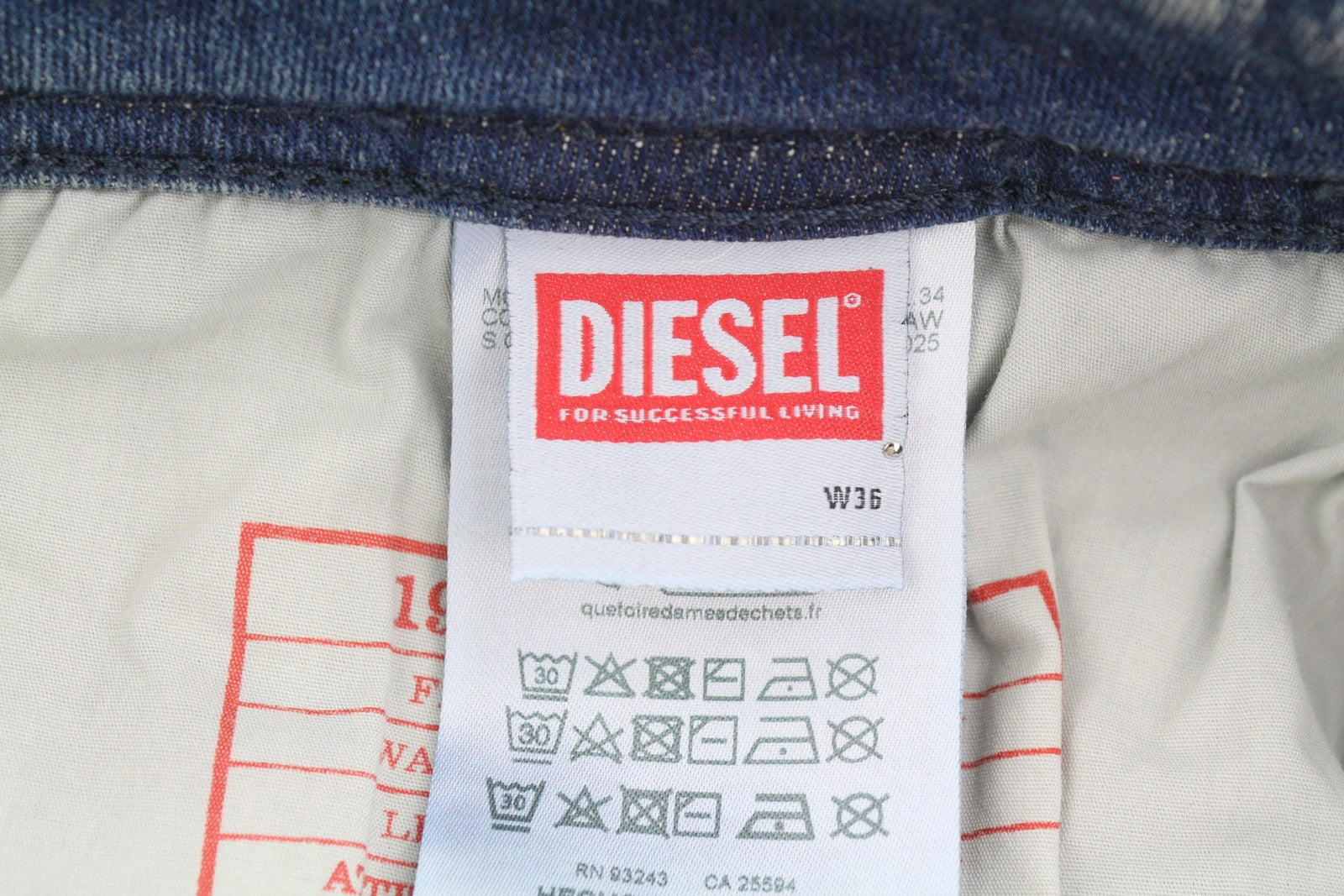 DIESEL 1979 Sleenker 0PFAW Men Jeans W36/L34 Blue Faded Skinny Low Waist RRP175