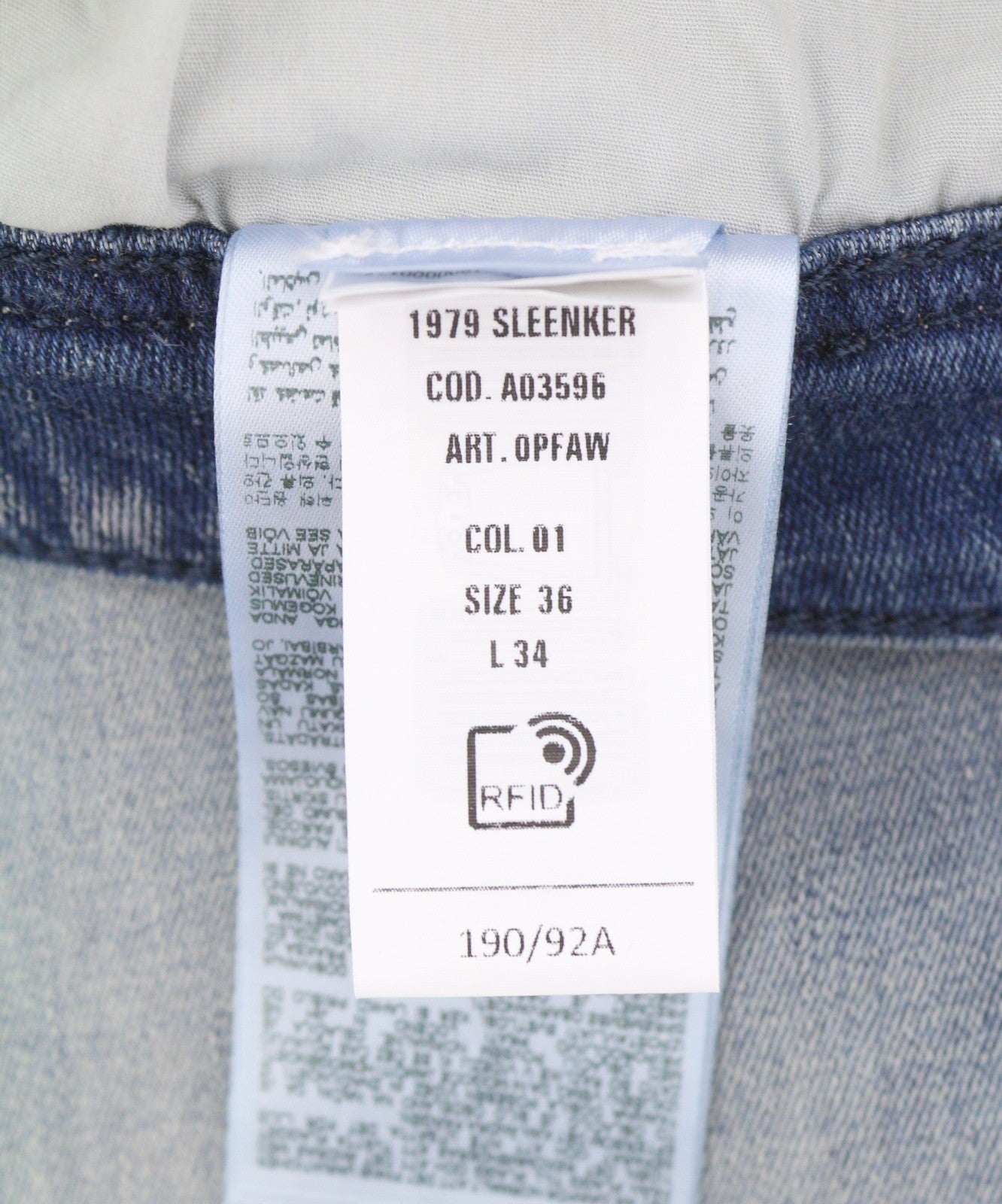 DIESEL 1979 Sleenker 0PFAW Men Jeans W36/L34 Blue Faded Skinny Low Waist RRP175