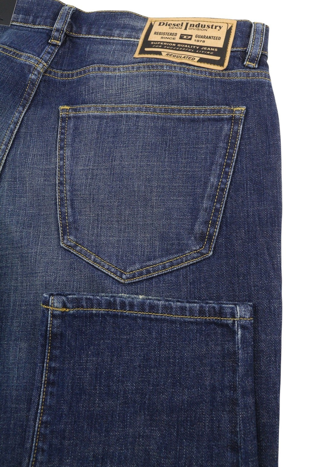 DIESEL 2019 D-Strukt-R R08IC Men Jeans W32/L30 Blue Whiskers Faded Slim RRP195