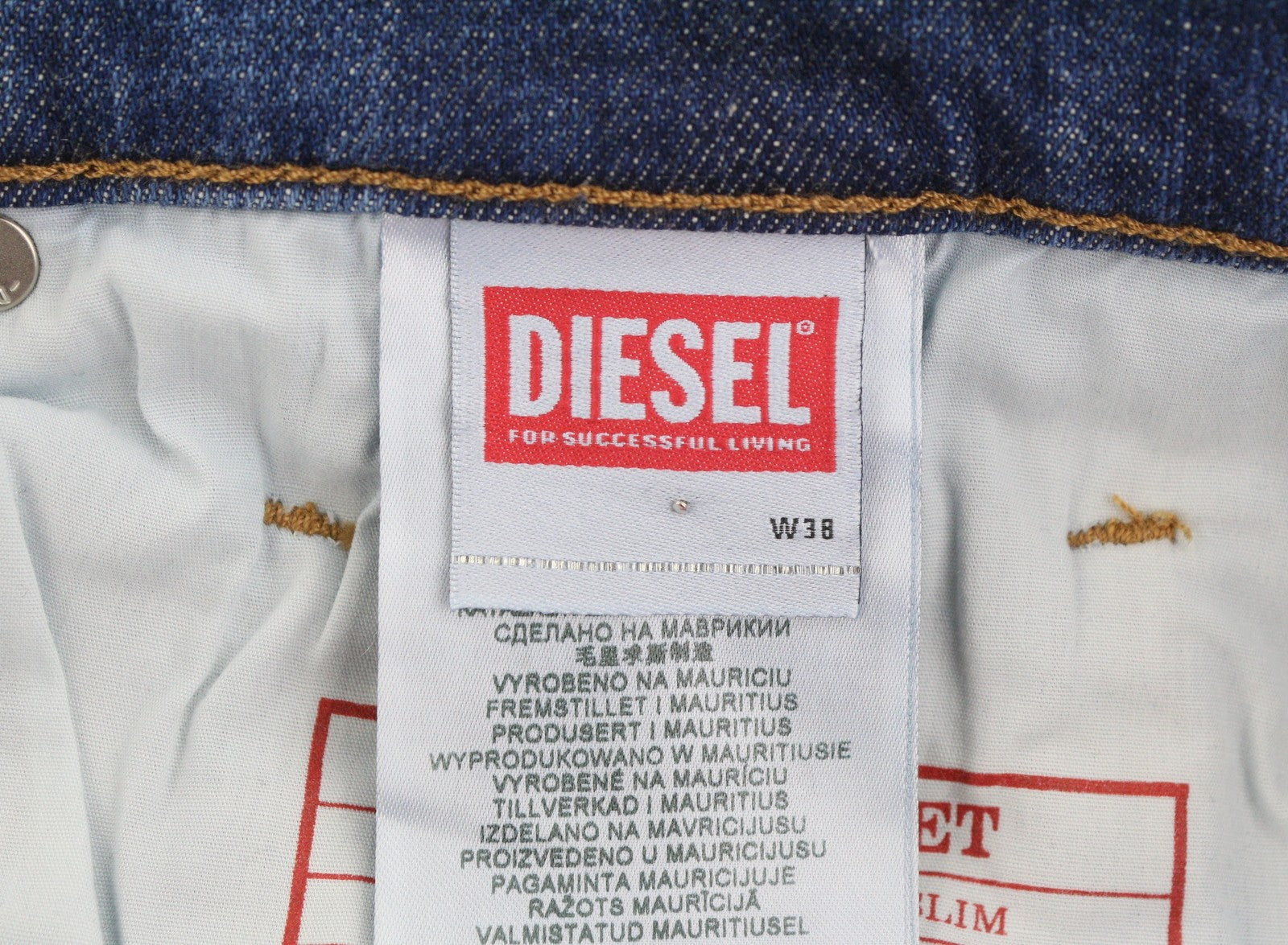 DIESEL 2019 D-Strukt 0DQAE Men Jeans W38/L30 Blue Faded Sim Fit RRP175