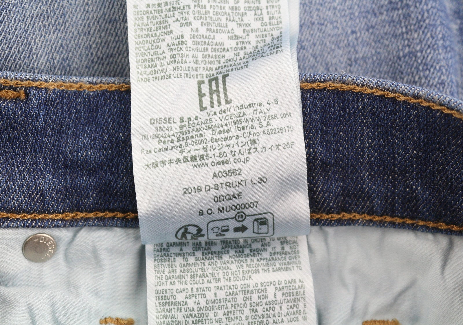 DIESEL 2019 D-Strukt 0DQAE Men Jeans W32/L30 Blue Faded Sim Fit RRP175