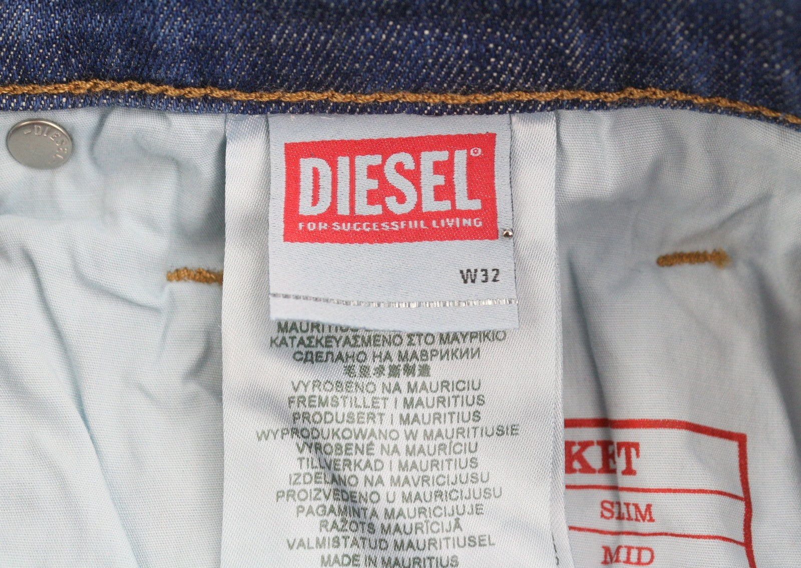 DIESEL 2019 D-Strukt 0DQAE Men Jeans W32/L30 Blue Faded Sim Fit RRP175