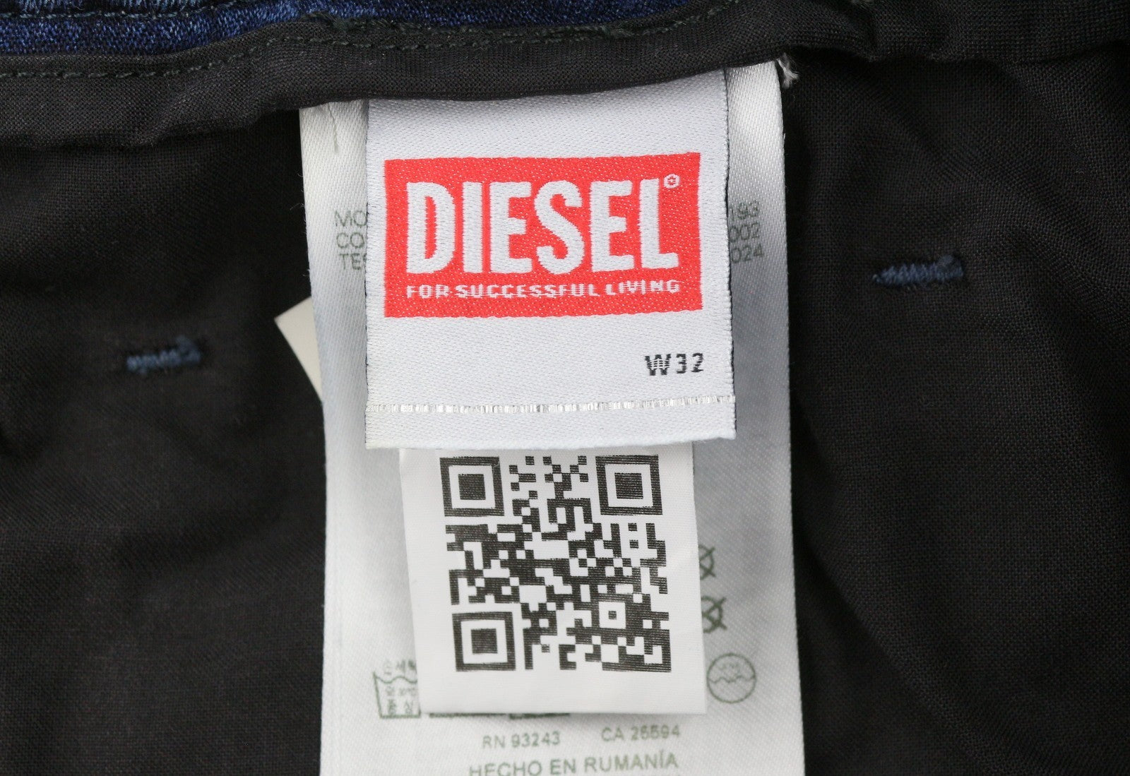DIESEL 2030 D-Krooley Jogg 09K64 Men Jeans W32 Blue Faded Distress RRP325