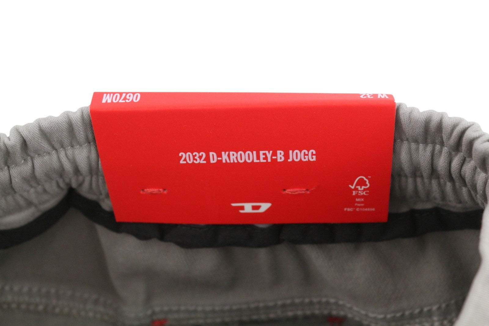 DIESEL 2032 D-Krooley-B Jogg 0670M Men Jeans W32 Grey Faded Stretch RRP275