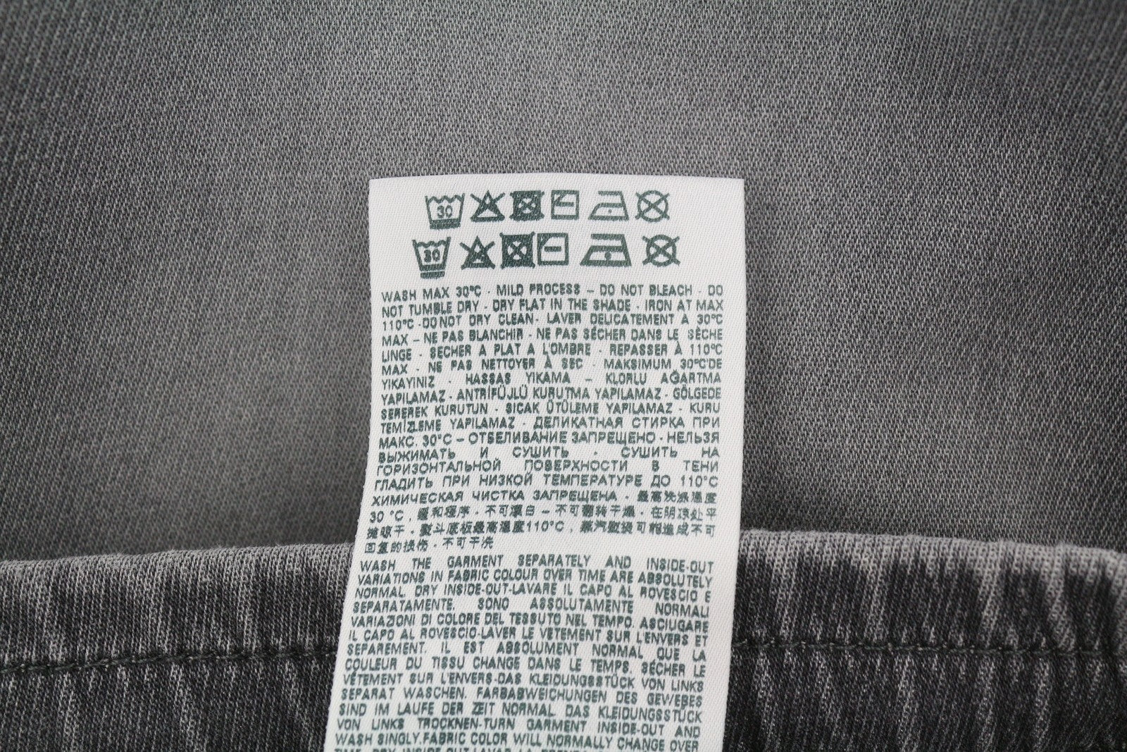 DIESEL 2060 D-Strukt Jogg 068HS Men Jeans W32 Grey Faded Whiskers RRP295