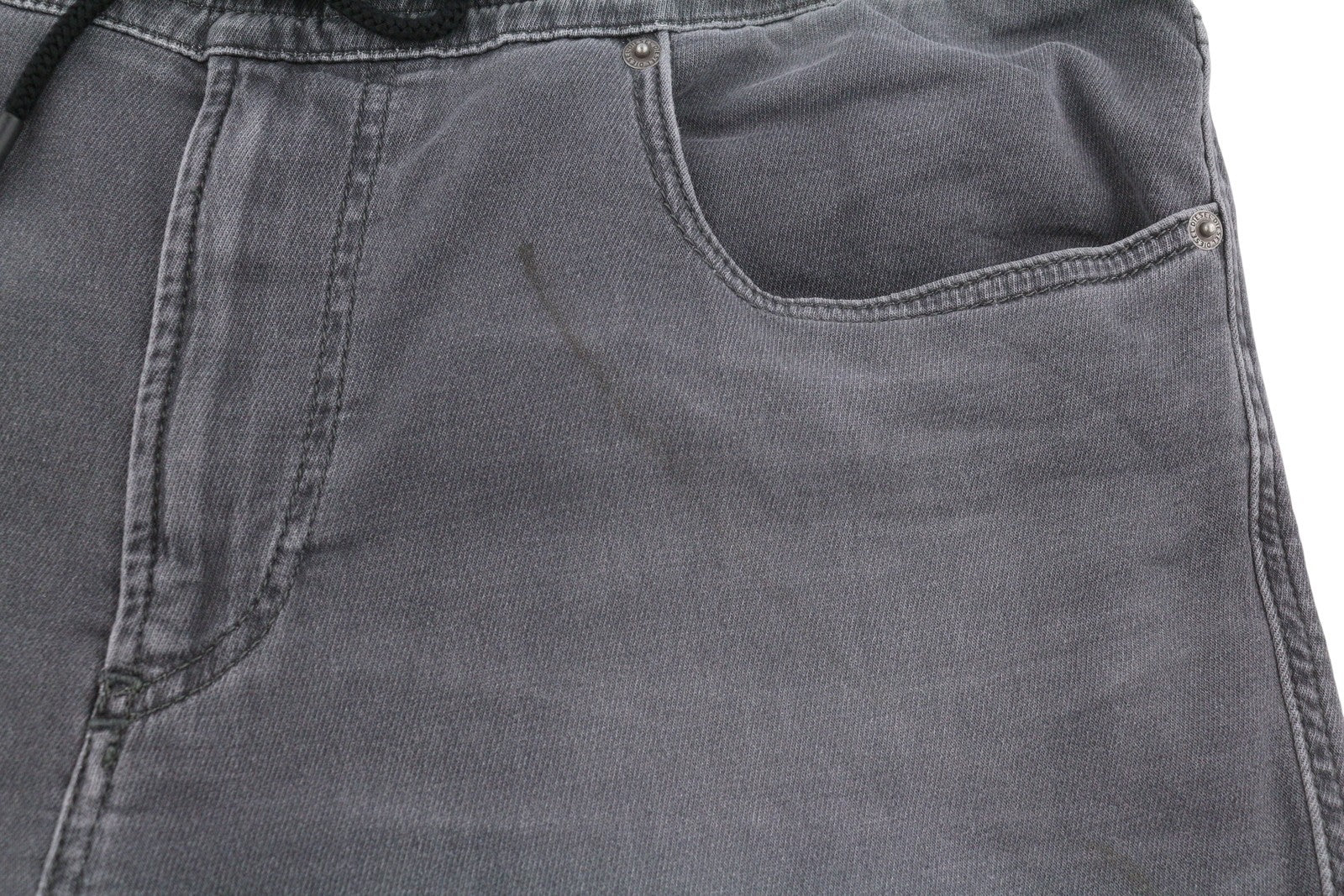DIESEL 2060 D-Strukt Jogg 068HS Men Jeans W34 Grey Faded Whiskers RRP295