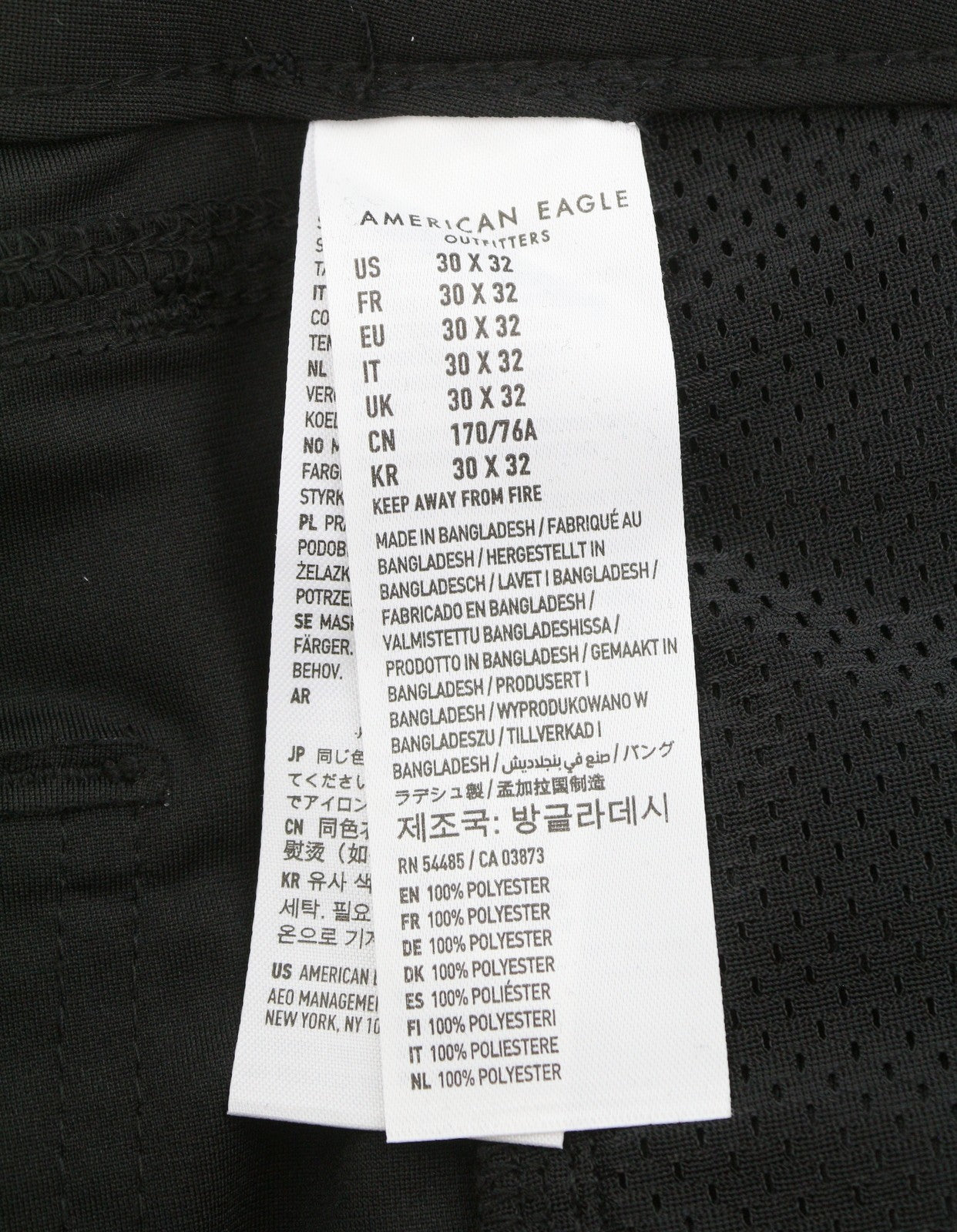 AMERICAN EAGLE OUTFITTERS Move-Free Men Trousers W30/L32 Black Slim Flex