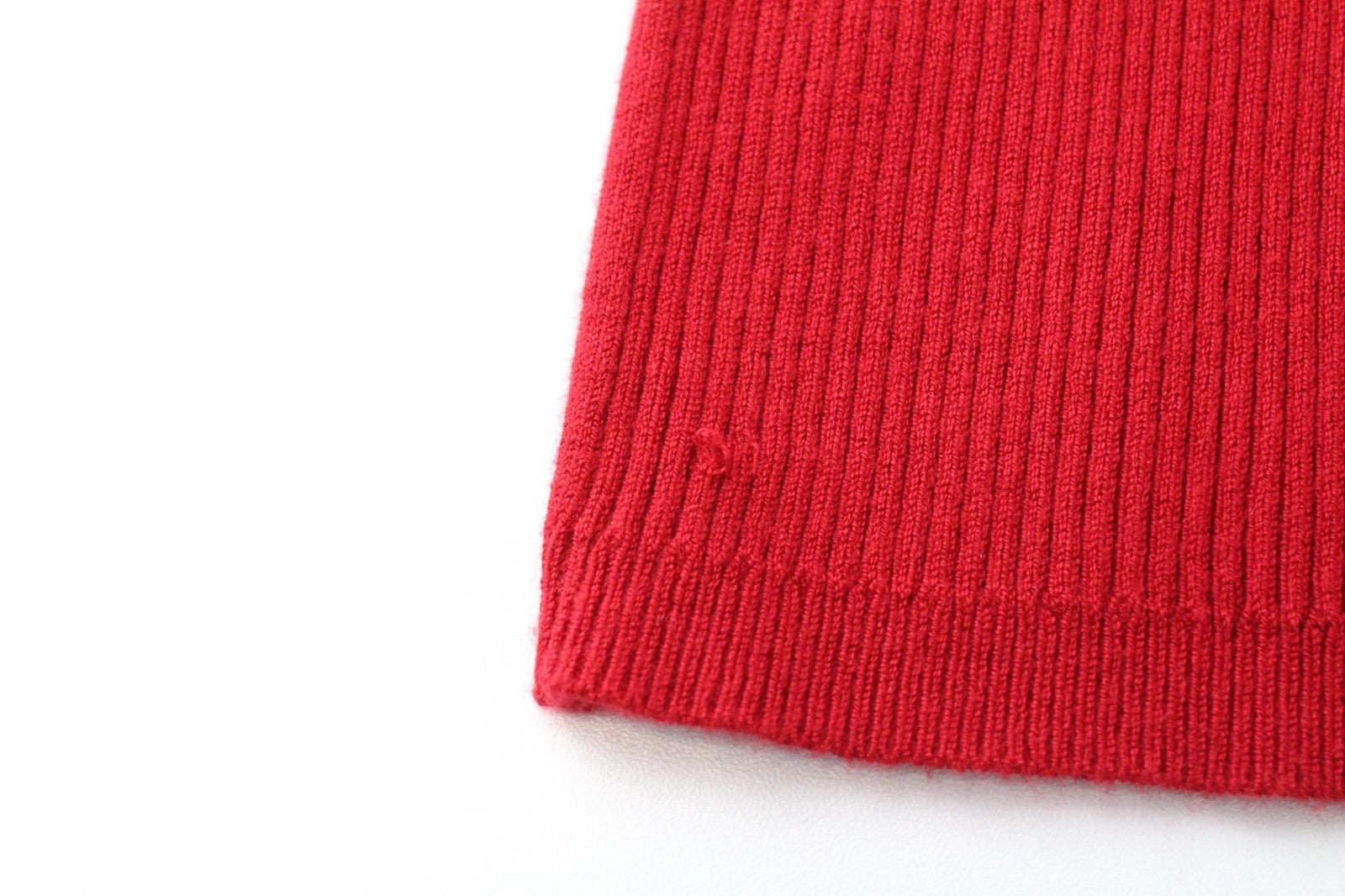 SUISTUDIO Haze Women Top S Bright Red Slim Knit Ribbed Turtleneck Sleeveless