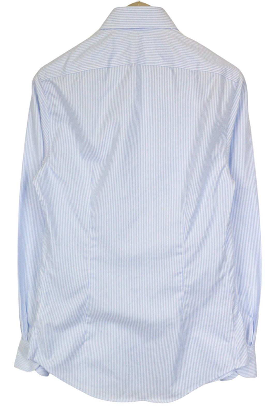Shirt Traveller