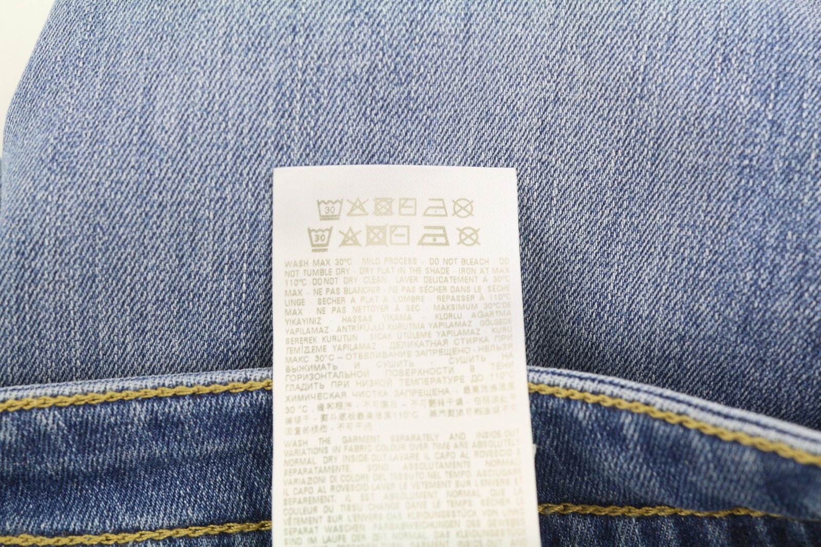 DIESEL Buster RM046 Men Jeans W30/L32 Tapered Fit Stretch Buttoned Washed Blue