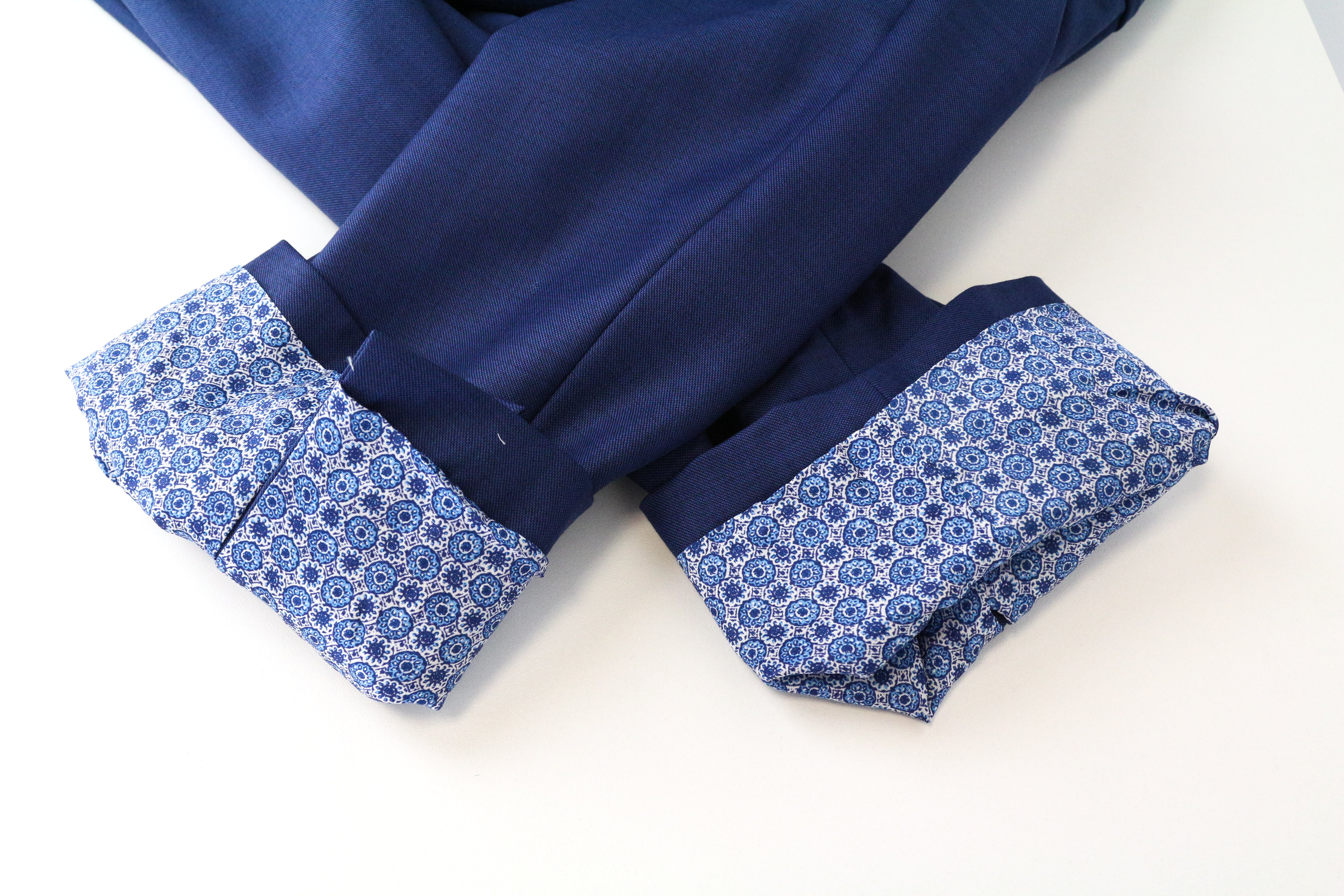 SUITSUPPLY Lazio UK52S vyriškas mėlynas švarkas su vilnoniu pamušalu ir sagomis 