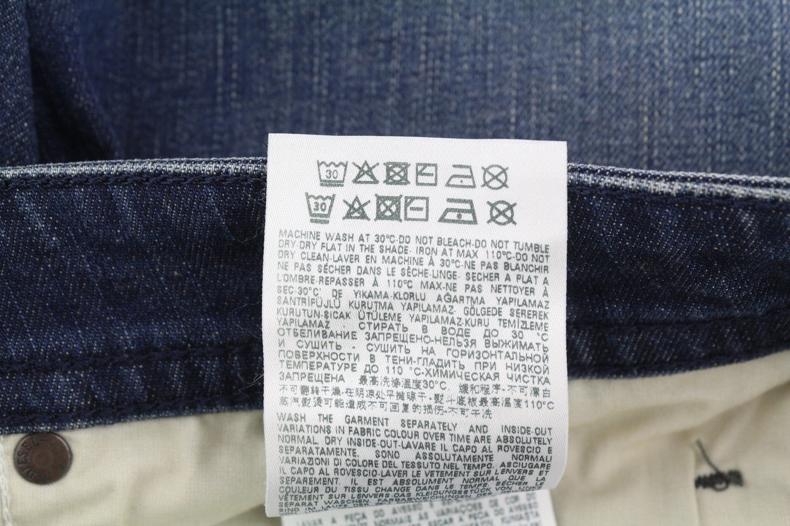 DIESEL Buster 084TU Men Jeans W30/L32 Tapered Fit Stretch Buttoned Washed Blue