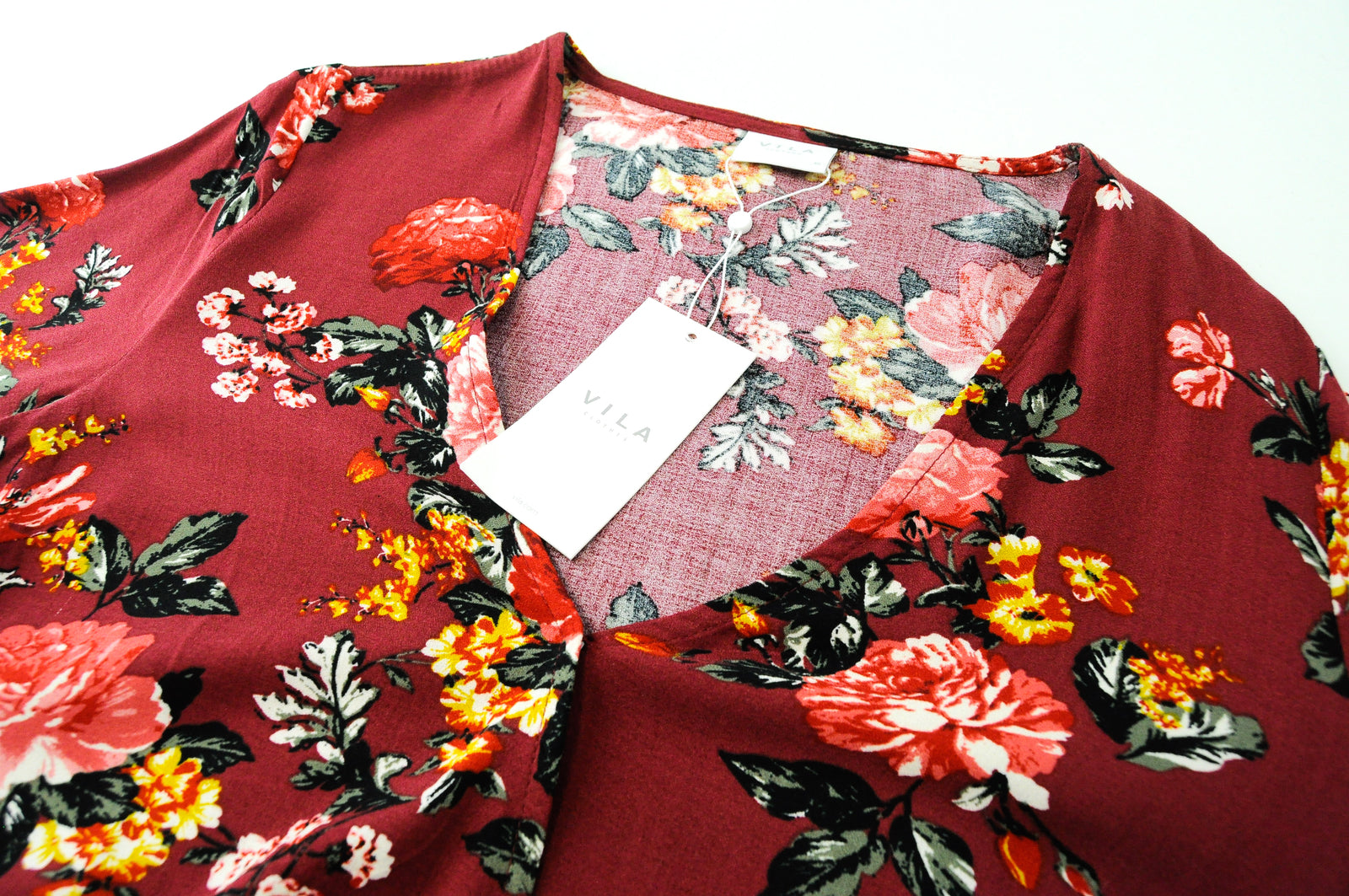 VILA Visaxa Women Blouse EU40 Red Long Sleeved Flower Pattern V-Neck Pullover