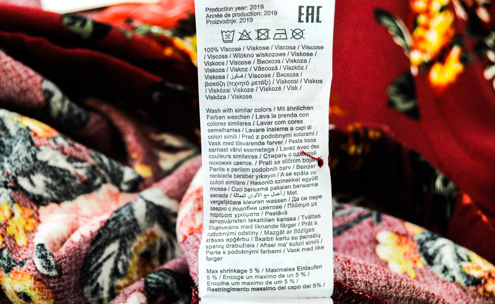 VILA Visaxa Women Blouse EU40 Red Long Sleeved Flower Pattern V-Neck Pullover