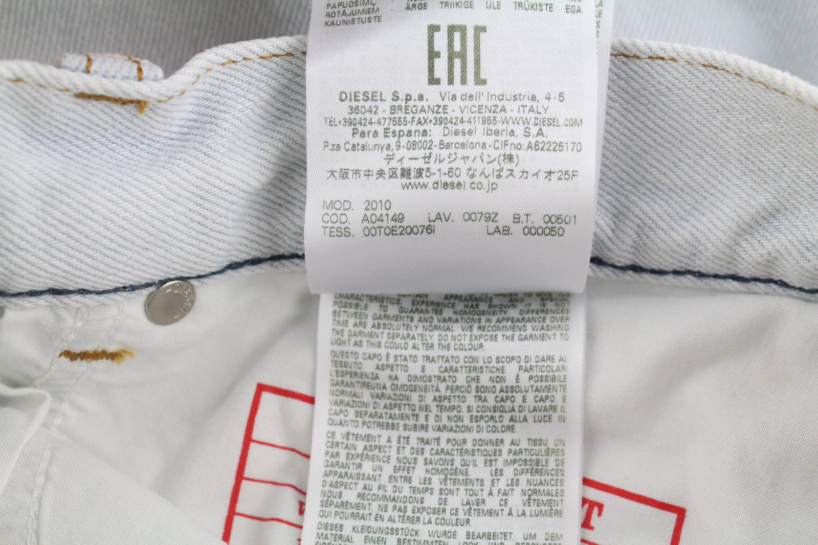 DIESEL 2010 0079Z Men Jeans W30/L30 Loose Fit Mid Waist Straight Leg RRP€250