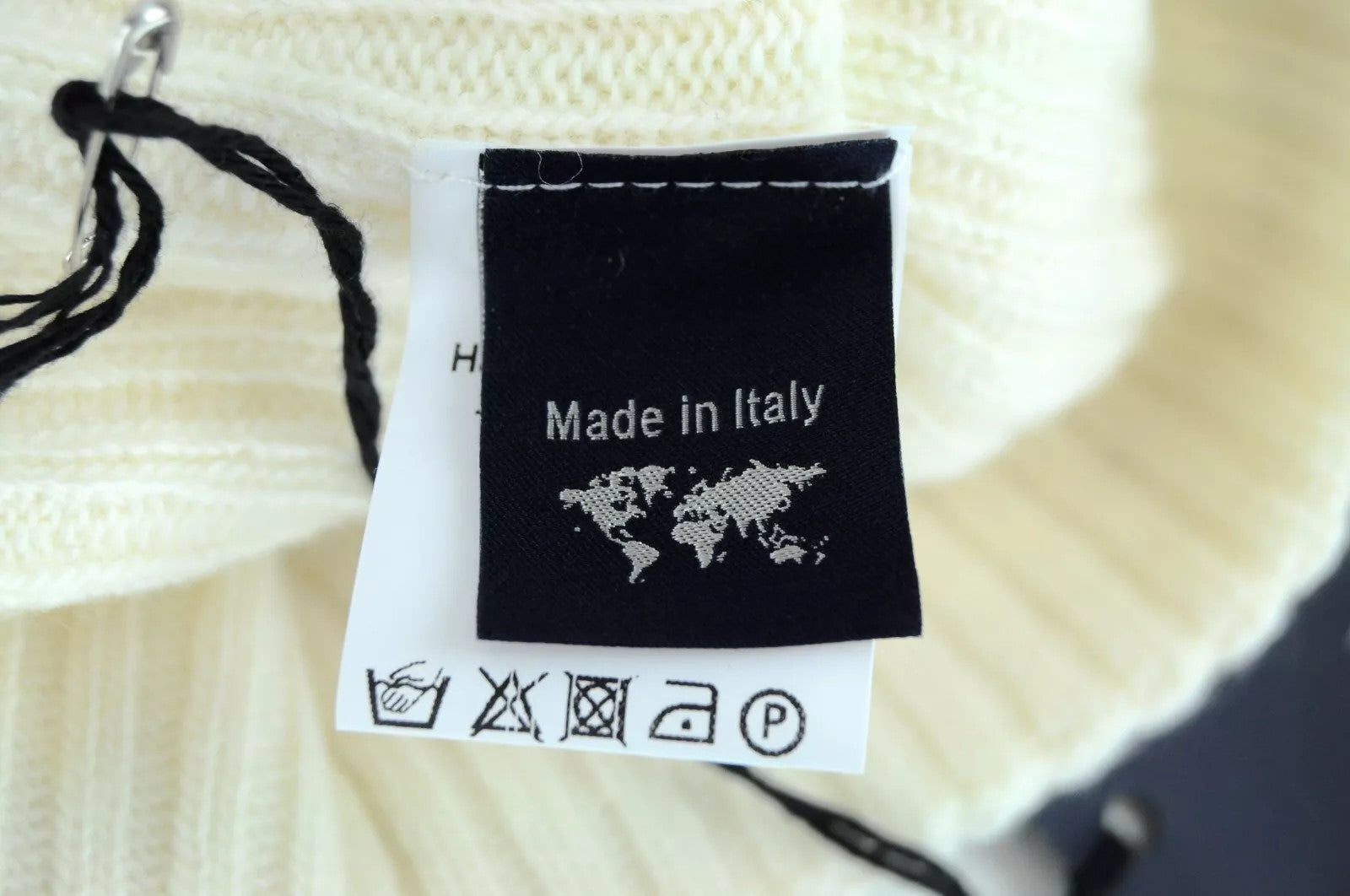 HARMONT & BLAINE Men Hat OS White Pure Wool Logo Knitted Unisex Winter Beanie