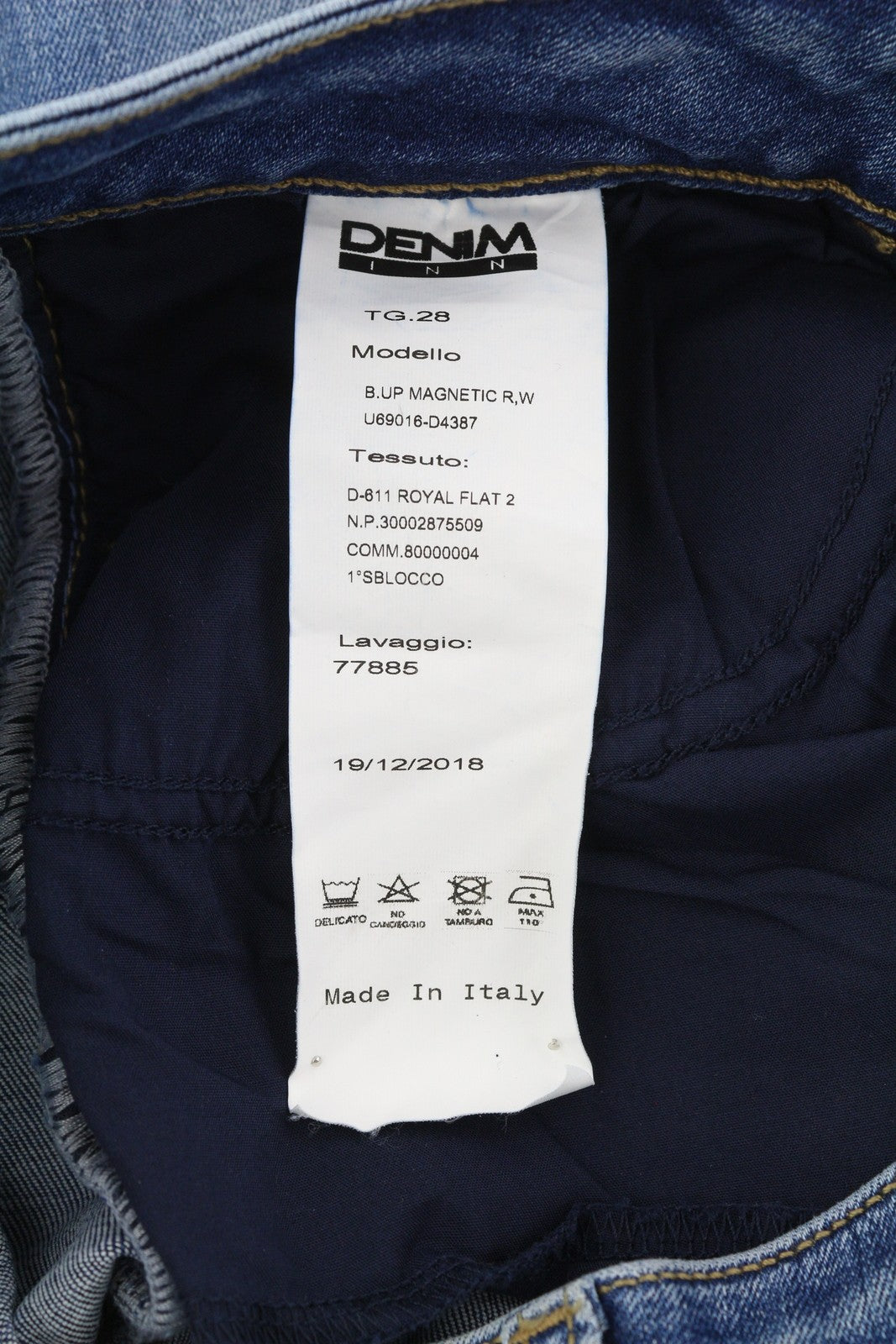 LIU JO Magnetic Women Jeans W28 Denim Blue Washed Skinny Fit Zip Mickey Mouse