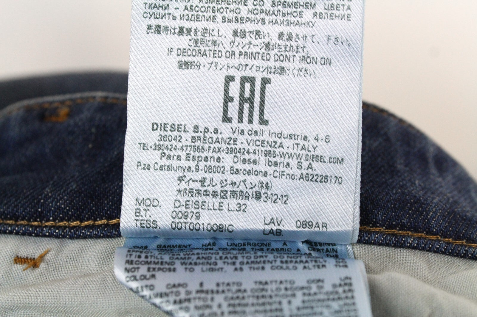 DIESEL Women Jeans W26/L32 D-Eiselle 089AR Boyfriend Fit Blue Stretch Straight