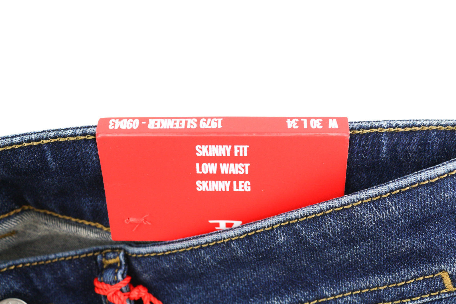 DIESEL 1979 Sleenker 09D43 Men Jeans W30/L34 Skinny Fit Low Waist Skinny RRP€150