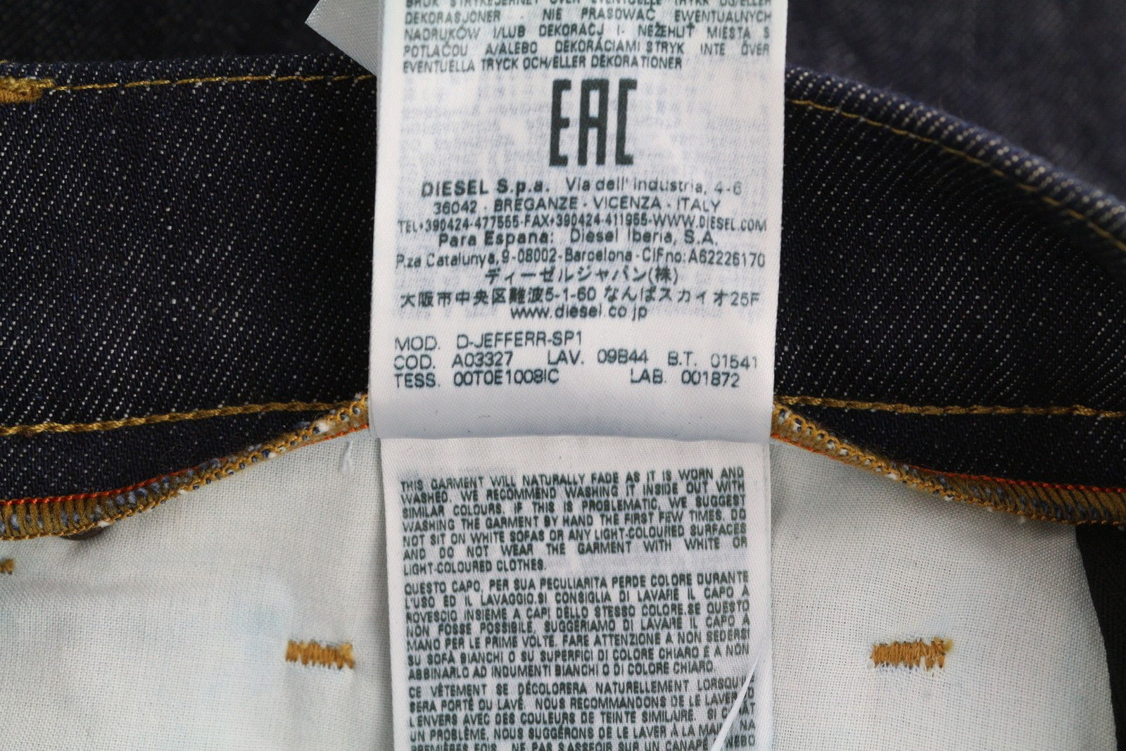 DIESEL D-Jefferr 09B44 Men Jeans W32/L34 Bootcut Fit Stretch Buttoned Denim