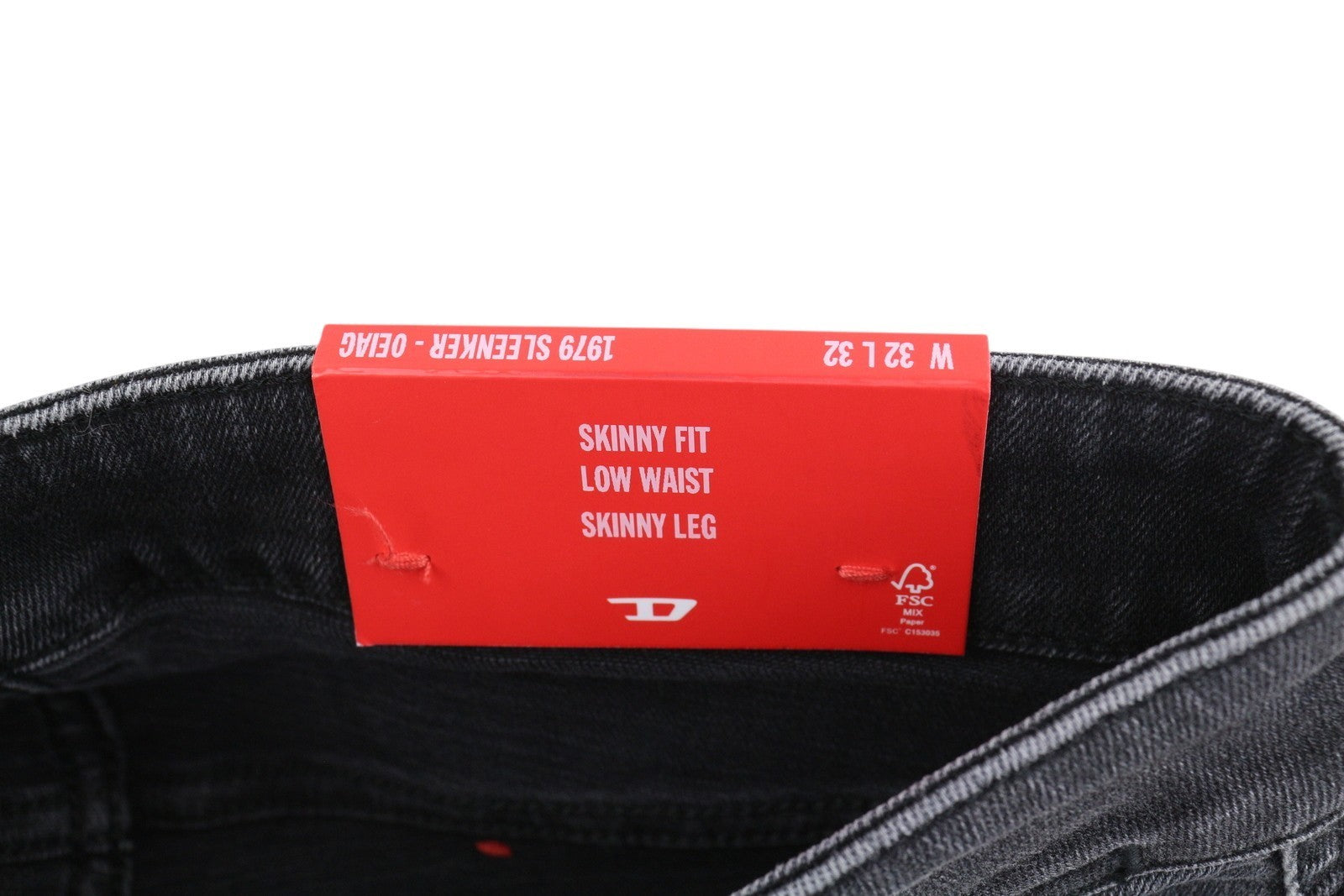 DIESEL 1979 Sleenker 0EIAG Men Jeans W32/L32 Skinny Fit Low Waist Washed Denim