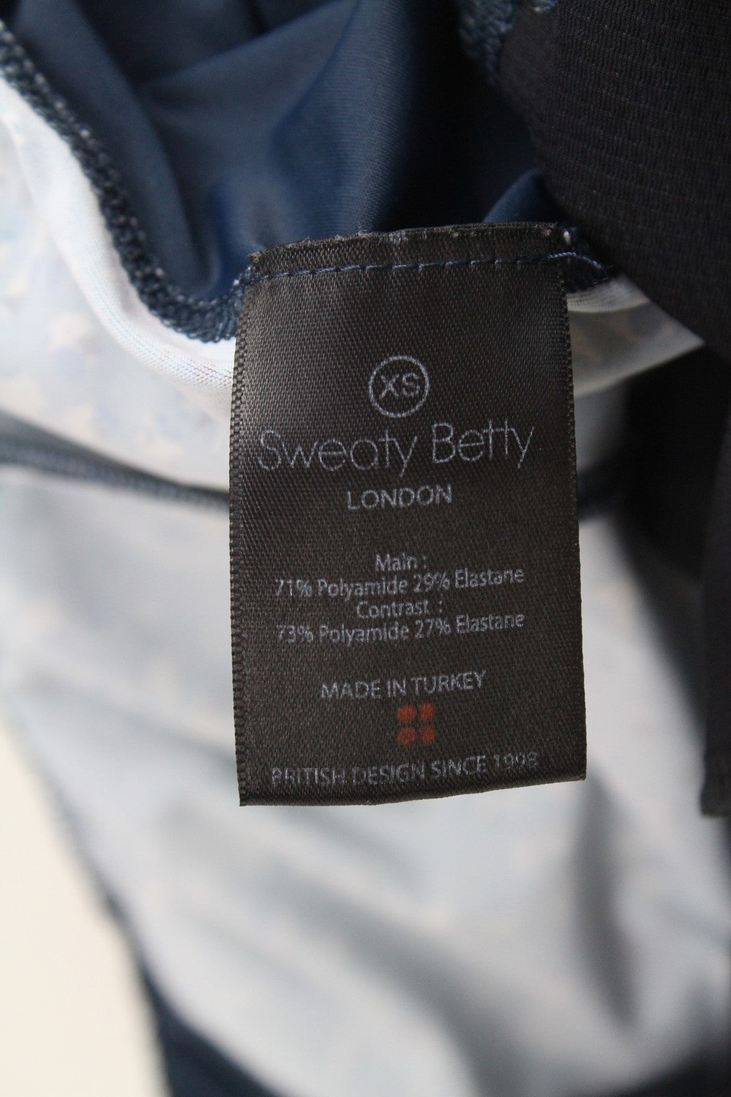 SWEATY BETTY Women's XS Blue Patterned Stretch Capri Gym Pull-On Pants