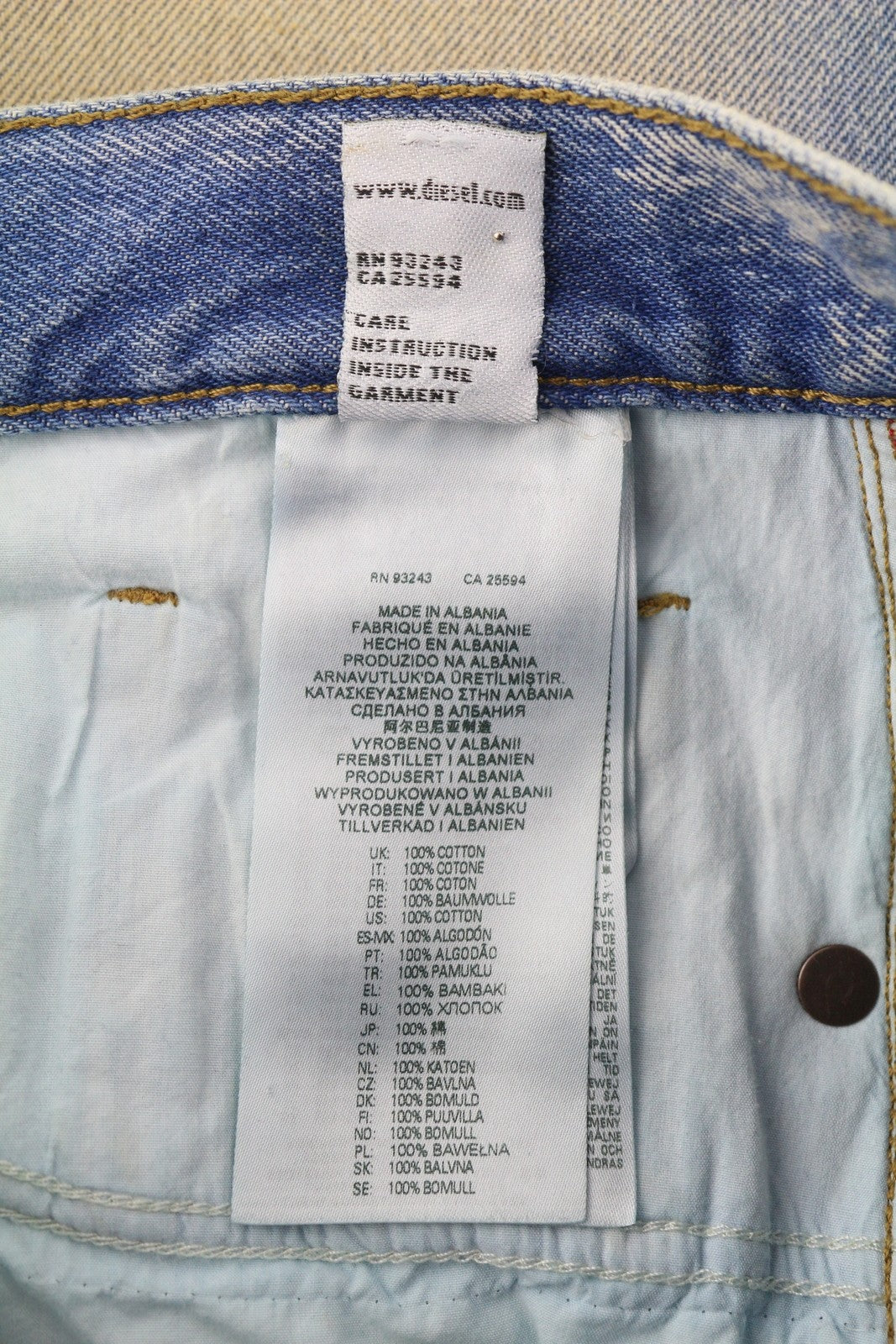 DIESEL D-Macs-Short T-SP 0NBAI Men Shorts W28 Denim Washed Blue Distress Logo