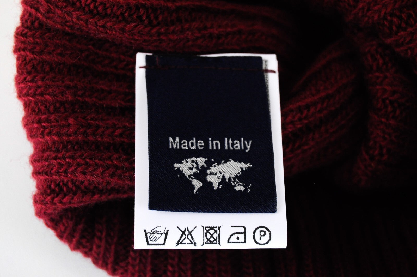 HARMONT & BLAINE Men OS Red Wool Knitted Logo Beanie Hat Unisex