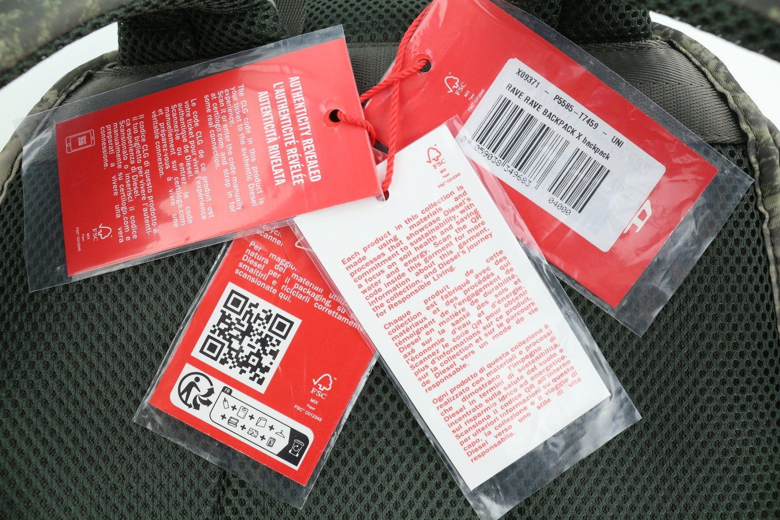 DIESEL Rave Backpack Men Bag OS Patterned Zipper Front Logo RRP€210